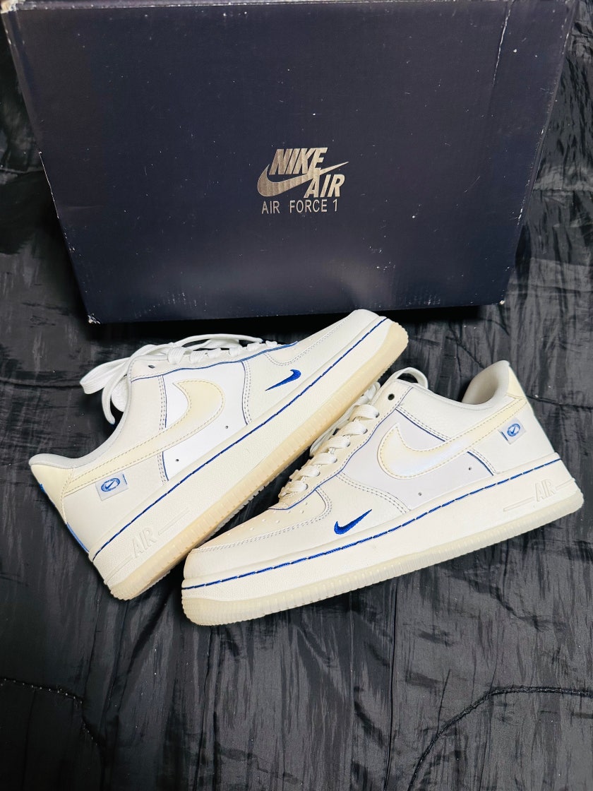 나이키 에어포스 1 07 LX 세일 고스 글로벌 로얄블루 우먼스 FB1839-111 photo review