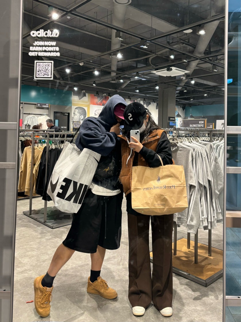 나이키 에어포스 1 07 LX 세일 고스 글로벌 로얄블루 우먼스 FB1839-111 photo review