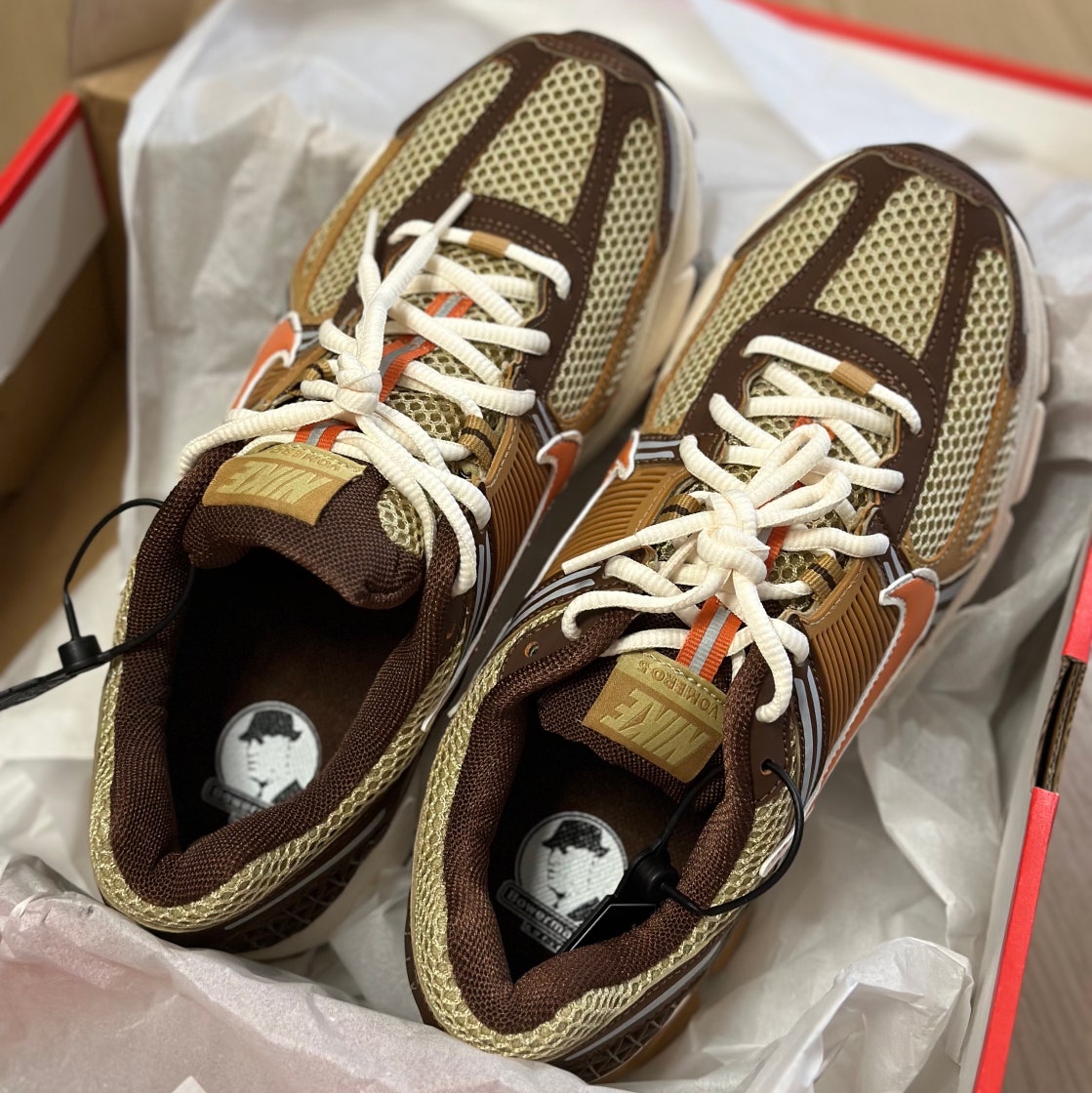나이키 줌 보메로 5 위트 그래스 앤 카카오 와우 FB9149-700 photo review