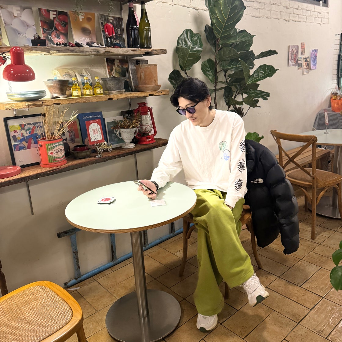 나이키 V2K 런 화이트 퍼 여성용 FD0736-101 photo review