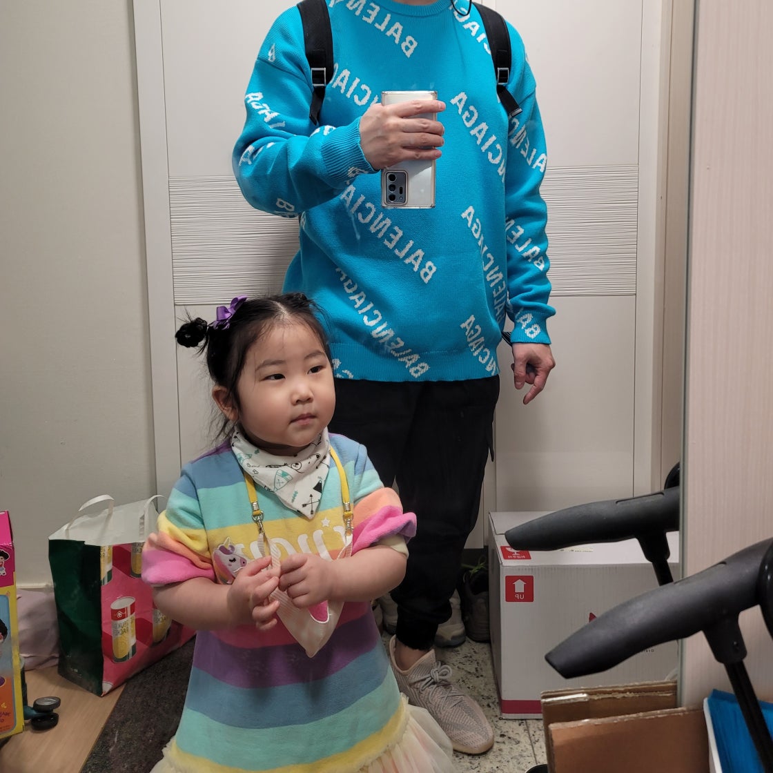 아디다스 이지 부스트 350 V2 신스 - 논리플렉티브 FV5578 photo review