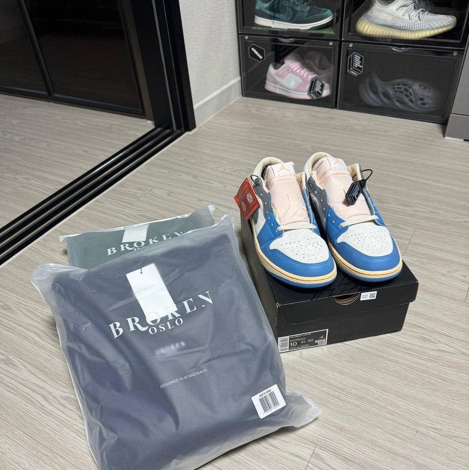 이지부스 350 V2 클라우드 화이트 FW3043 photo review