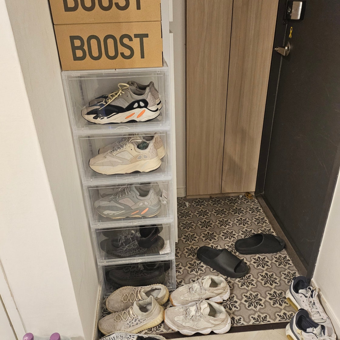 아디다스 이지 부스트 350 V2 FW5190 photo review