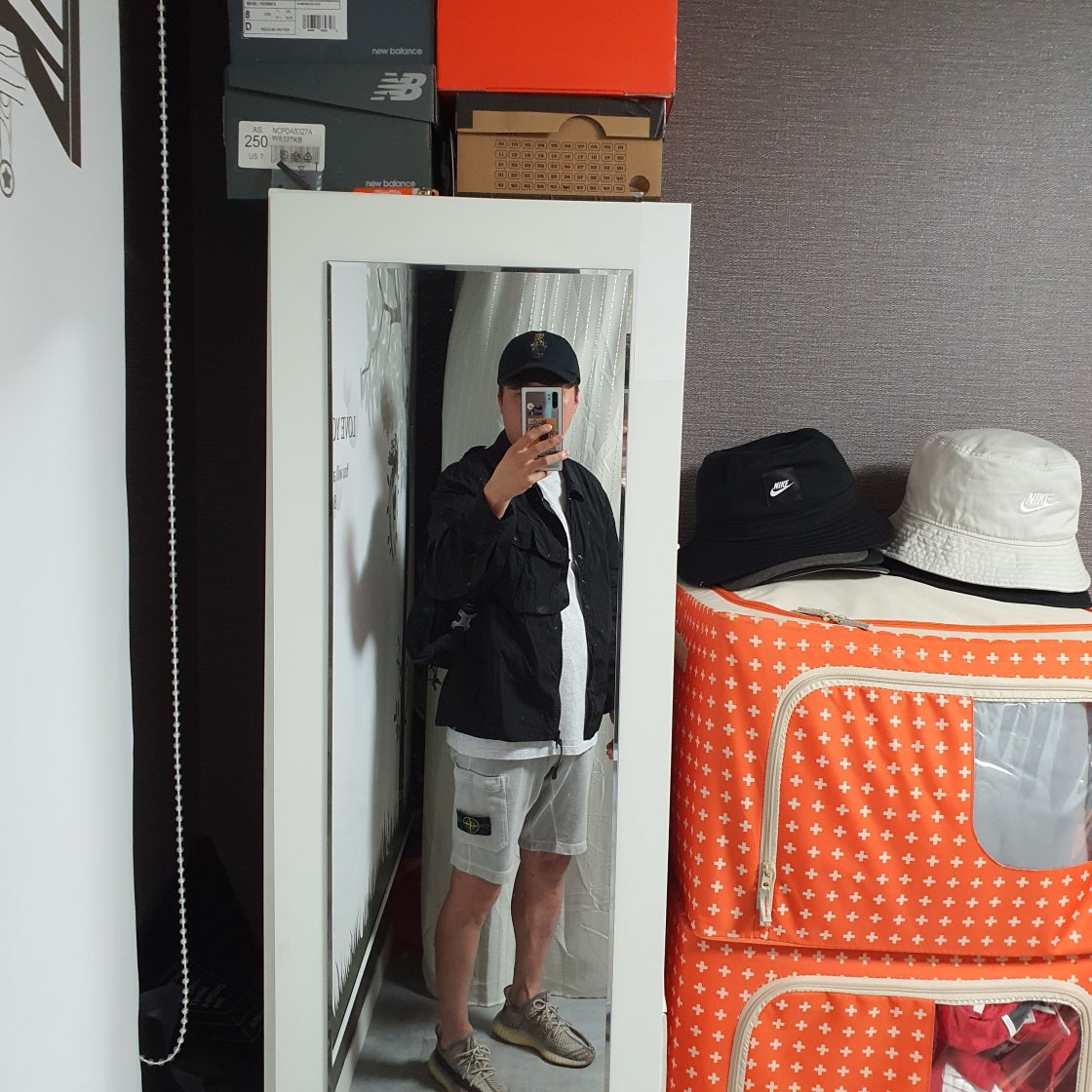 아디다스 이지 부스트 350 V2 시온 FZ1267 photo review