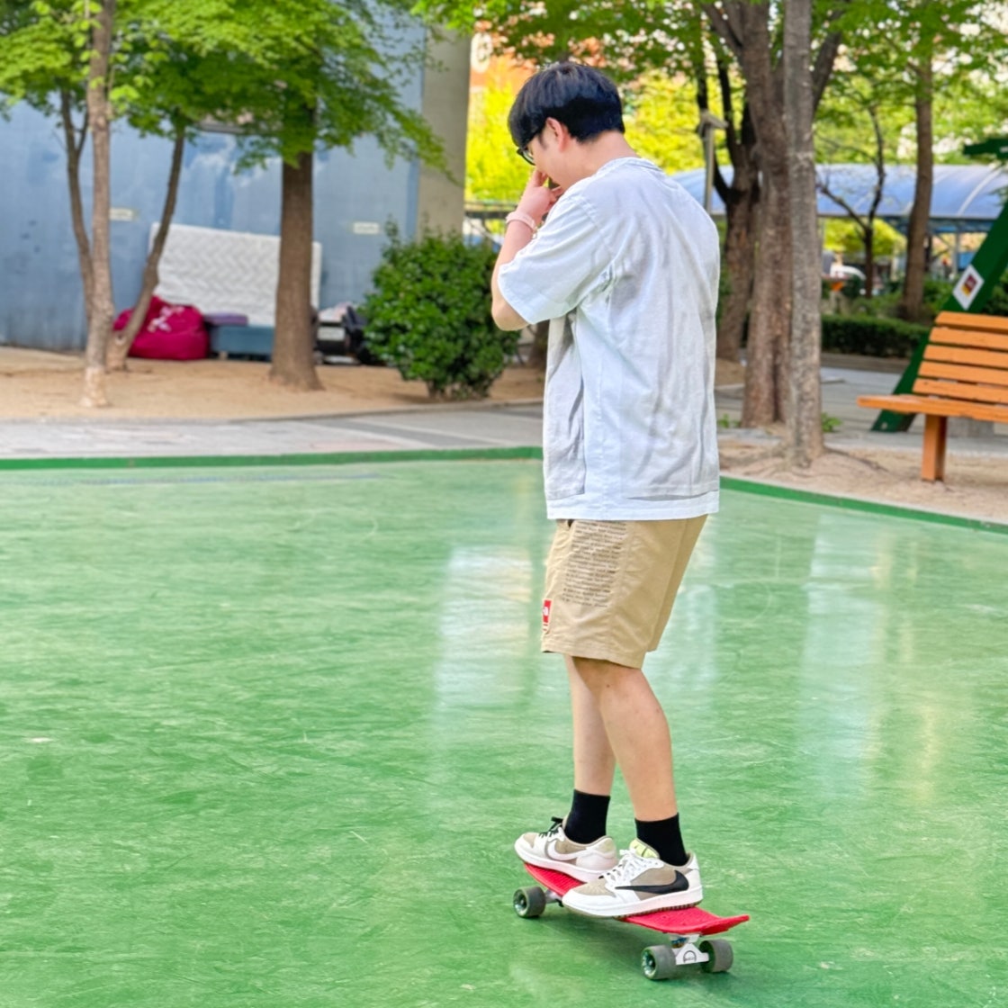 나이키 조던 1 x 트래비스 스캇 레트로 로우 골프 NRG 뉴트럴 올리브 FZ3124-200 photo review