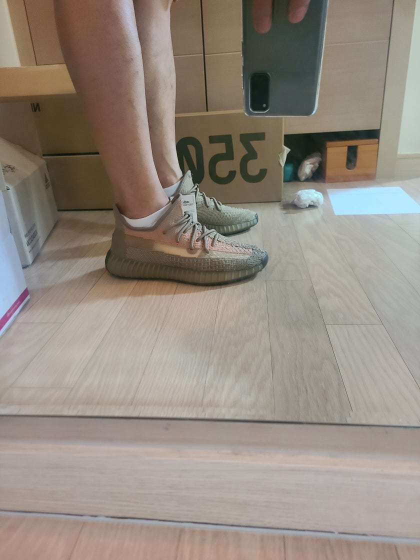 아디다스 이지부스트 350 V2 샌드 토프 FZ5240 photo review