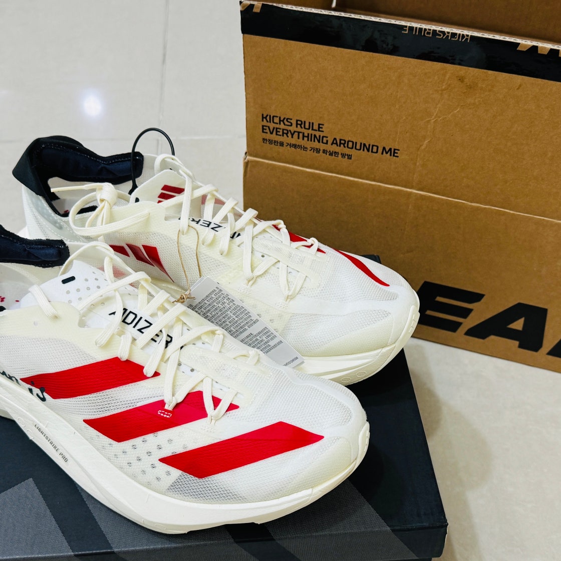 아디다스 아디제로 아디오스 프로 3 오프 화이트 베러 스칼렛 GW7261 photo review