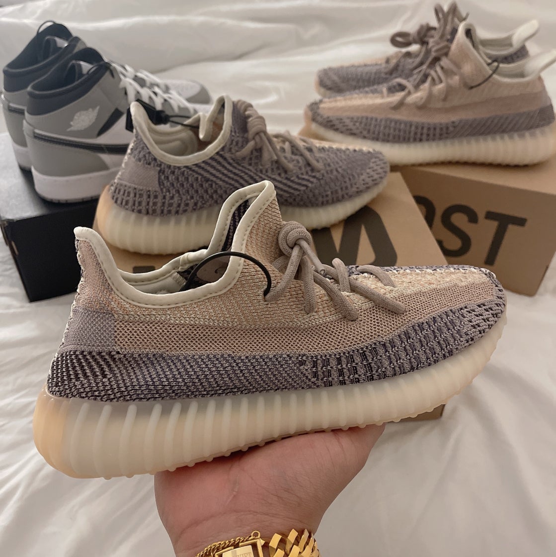 아디다스 이지부스트 350 V2 에쉬 펄 GY7658 photo review