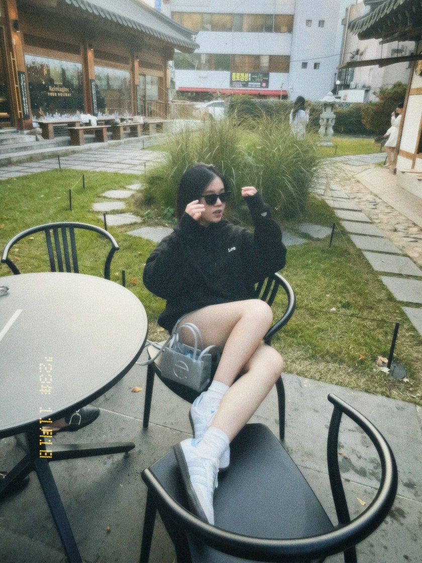 아디다스 삼바 OG 코어 화이트 헤일로 블루 ID2055 photo review