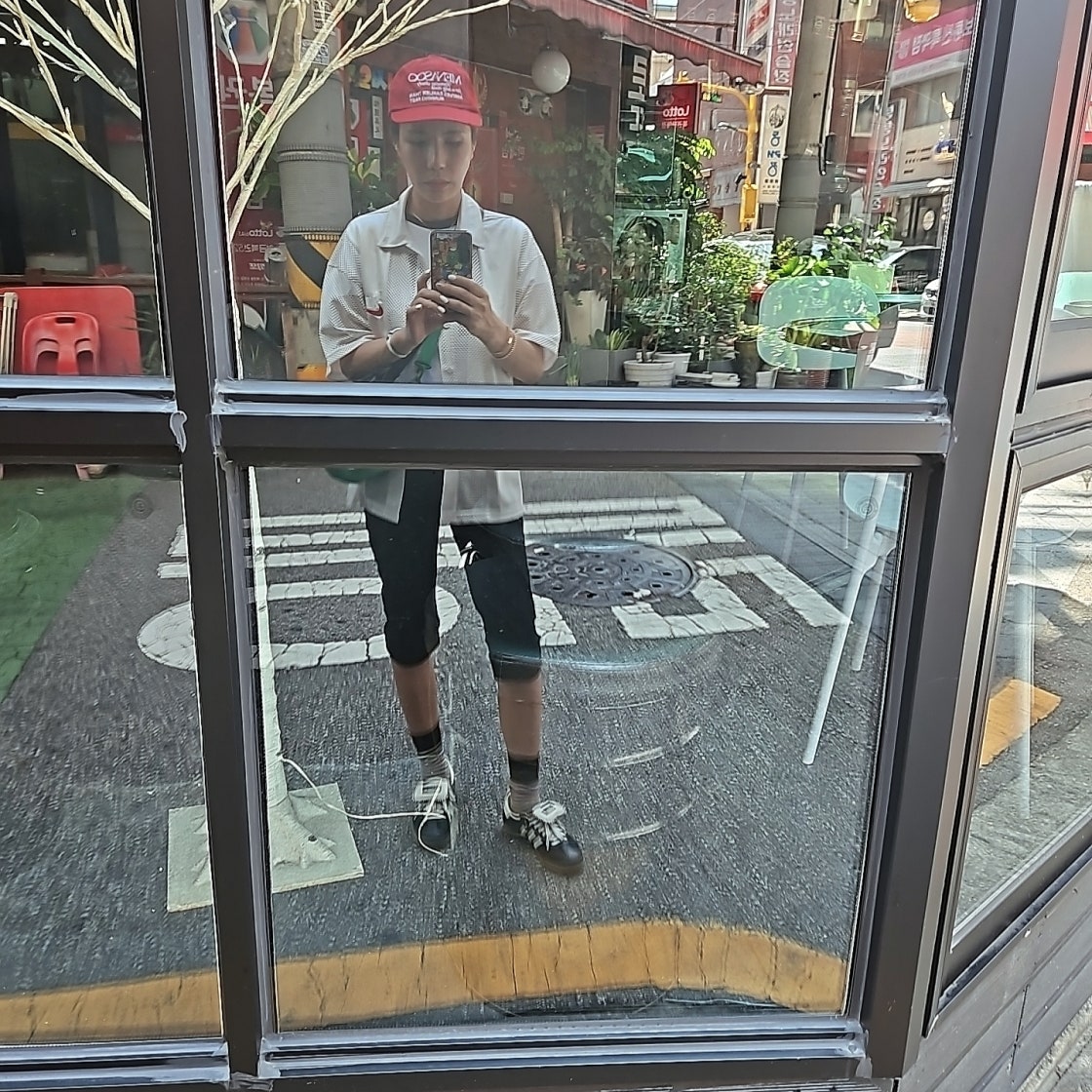 아디다스 x 웨일스 보너 포니 토널 삼바 IE0580 photo review