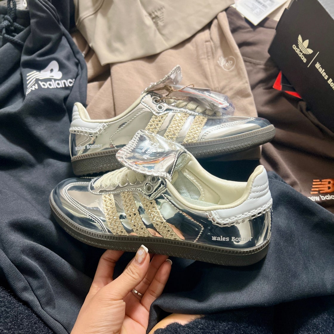 아디다스 x 웨일스 보너 삼바 실버 메탈릭 IG8181 photo review