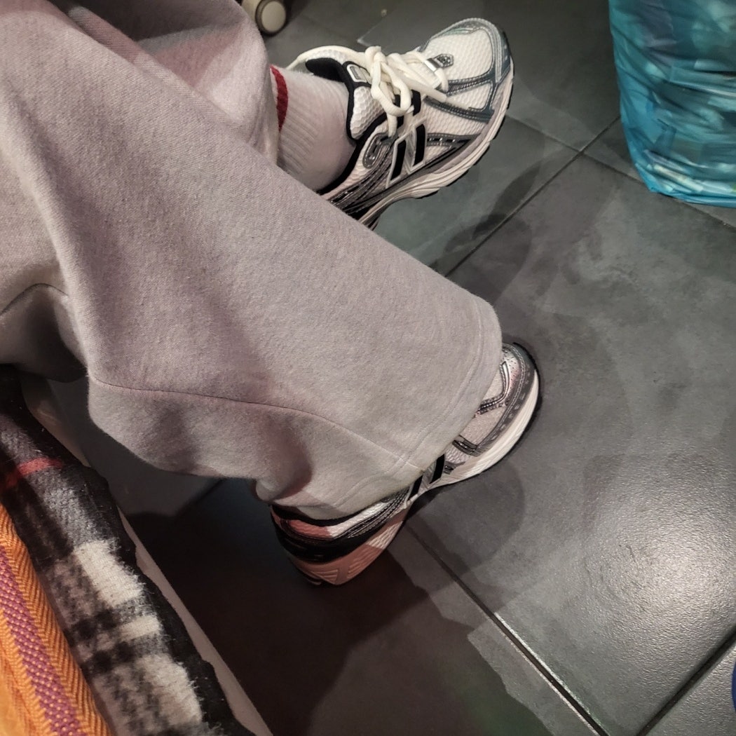뉴발란스 1906 남여공용 운동화 M1906RER photo review