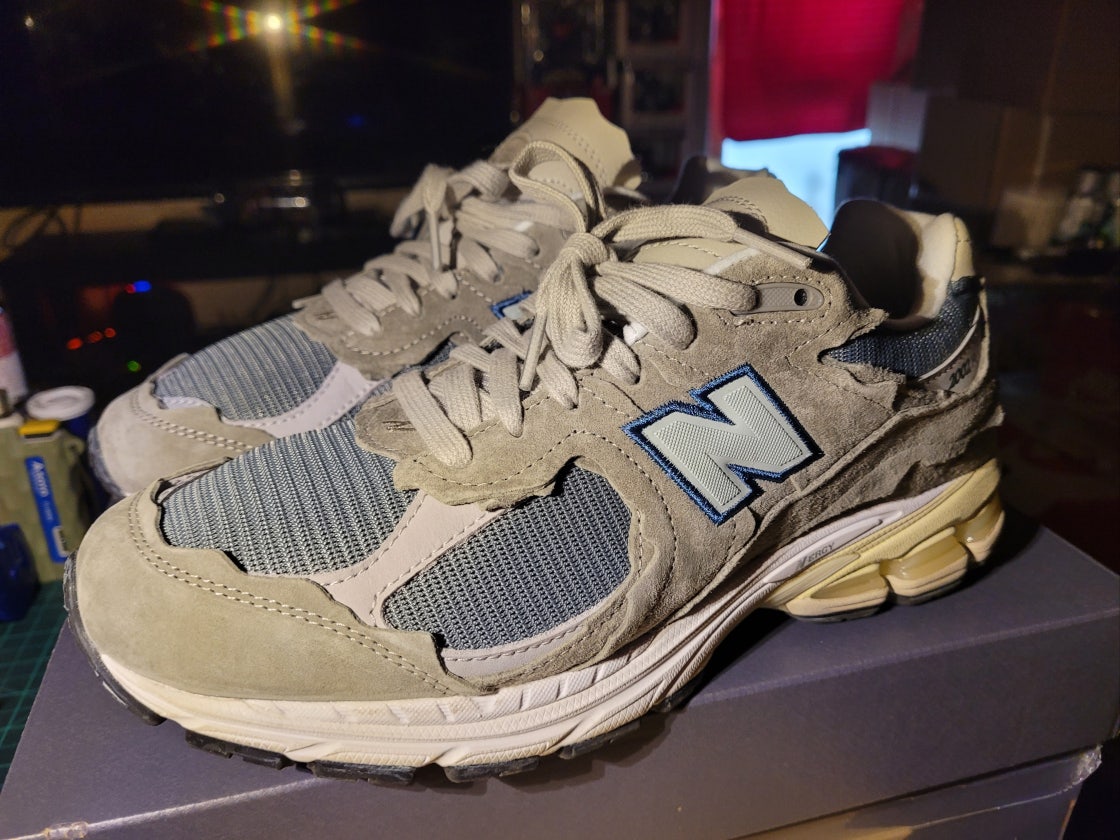 뉴발란스 2002R 프로텍션 팩 미라지 그레이 M2002RDD photo review