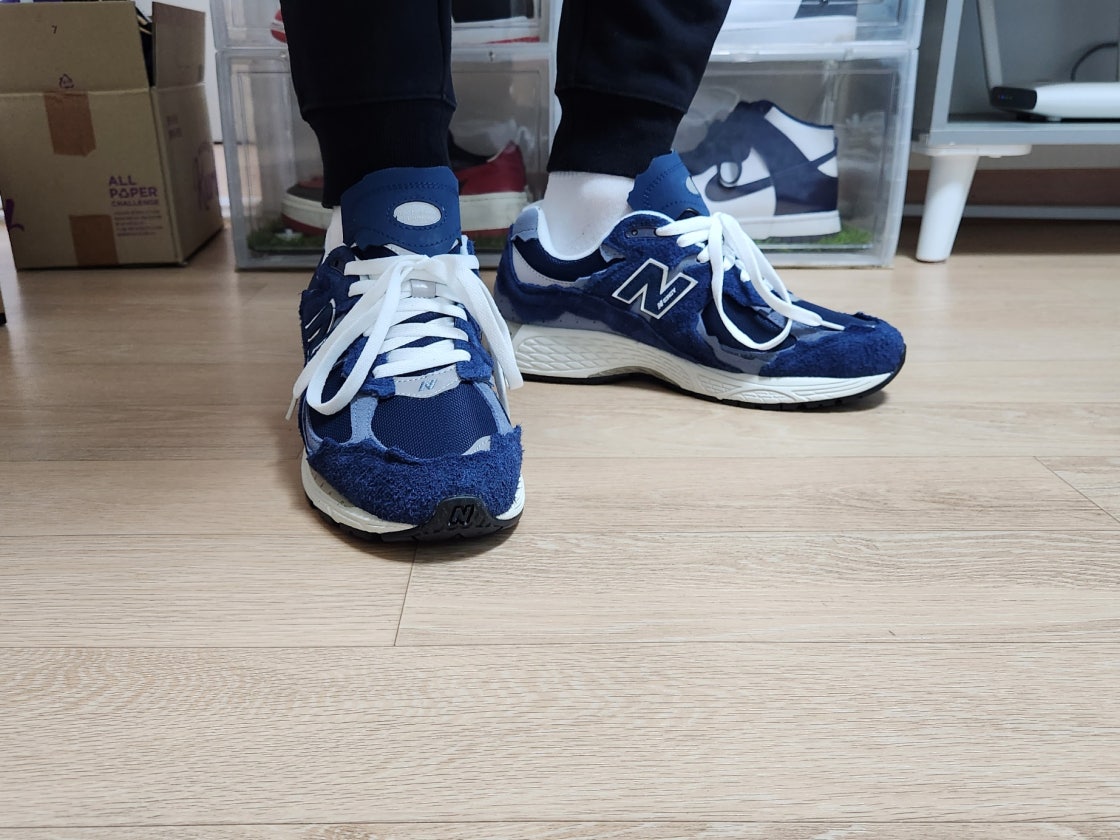 뉴발란스 2002R 프로텍션 팩 네이비 M2002RDK photo review