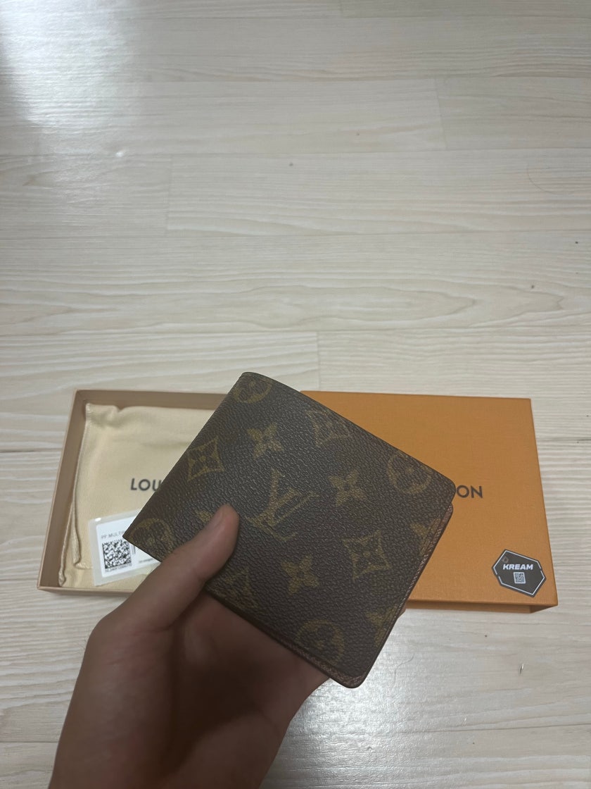 루이비통 모노그램 멀티플 모노반지갑 M60895 photo review