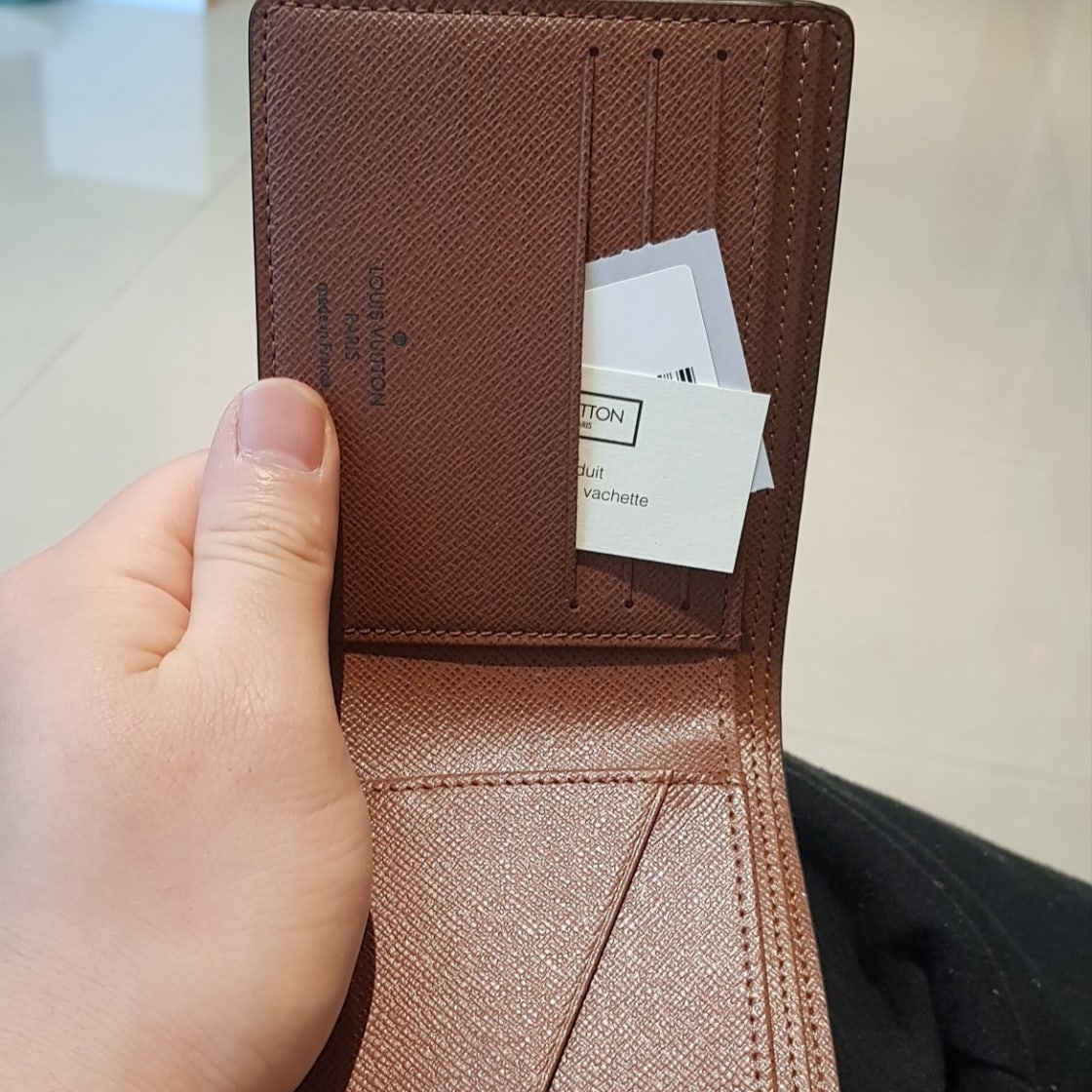 루이비통 모노그램 멀티플 모노반지갑 M60895 photo review