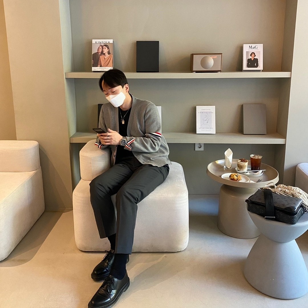 루이비통 모노그램 이클립스 트리오 메신저 크로스백 M69443 photo review