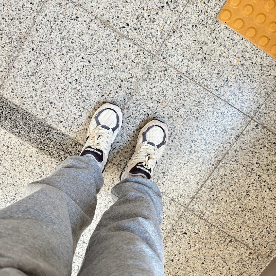 뉴발란스 리셀뉴발란스 990V3 M990AD3 photo review