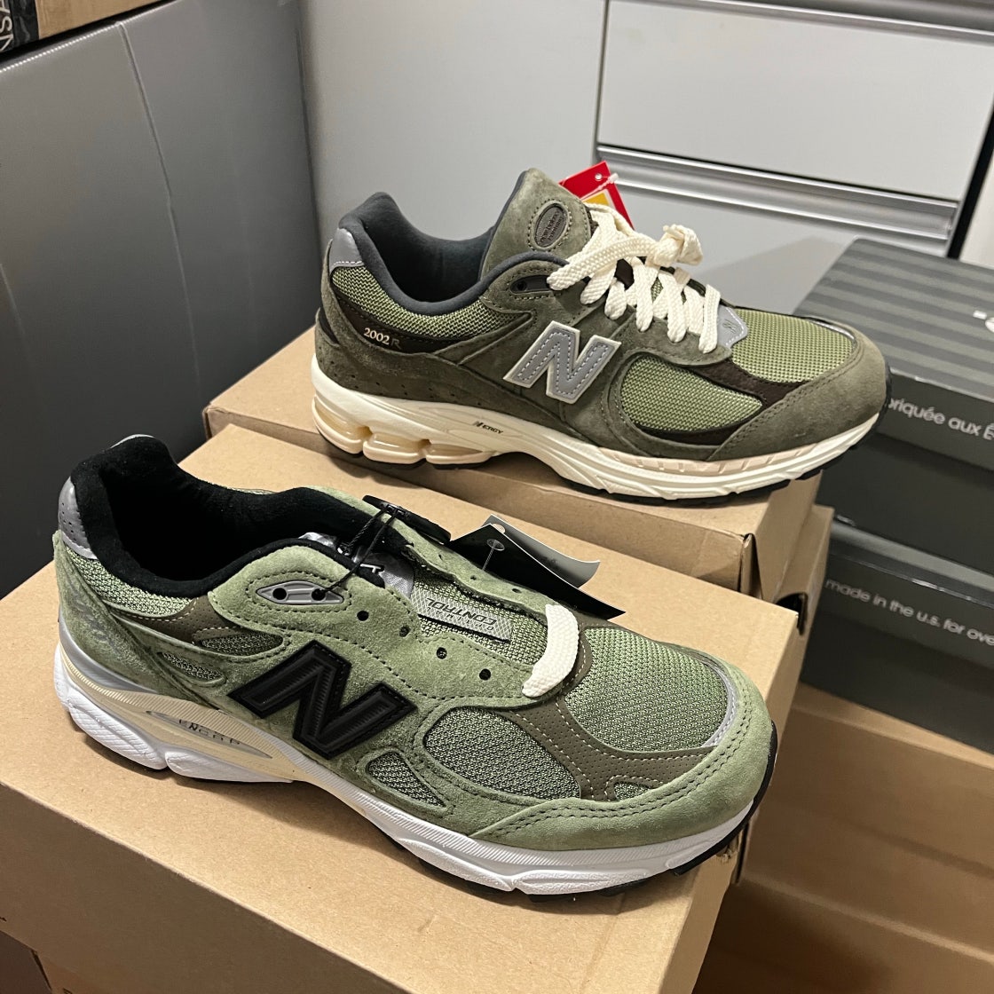 뉴발란스 990v4 메이드 인 USA 마카다미아 넛 photo review