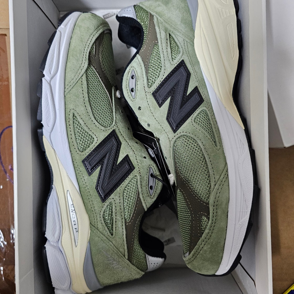 뉴발란스 990v4 메이드 인 USA 마카다미아 넛 photo review