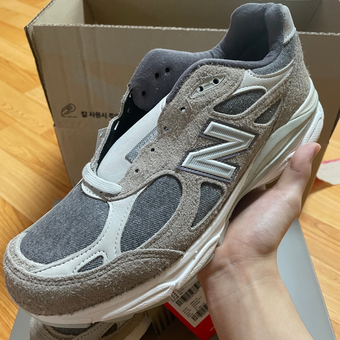 뉴발란스 x 리바이스 990v3 그레이 (리바이스 택) M990LV3 photo review