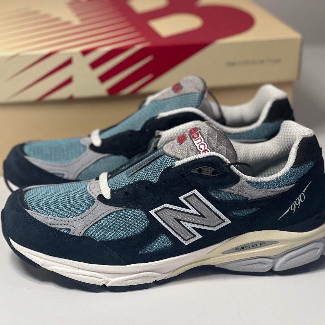 뉴발란스 990v3 메이드 인 USA 네이비 스프링 타이드 M990TE3 photo review