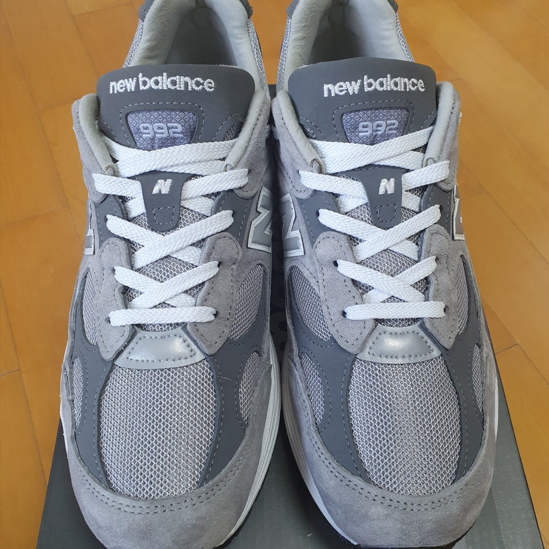 뉴발란스 992 그레이 블랙 M992GR photo review