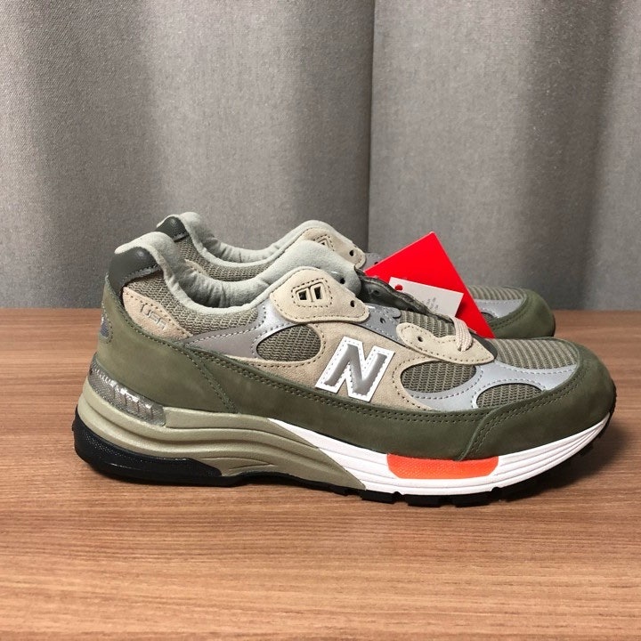 뉴발란스 x 더블탭스 992 메이드 인 USA 올리브 M992WT photo review