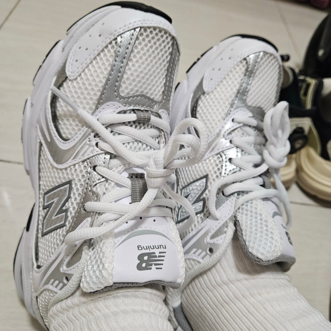 뉴발란스 530 스니커즈 photo review
