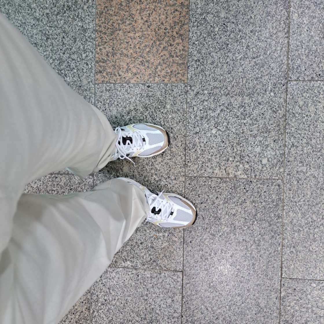 뉴발란스 530 화이트 골드 MR530TC photo review