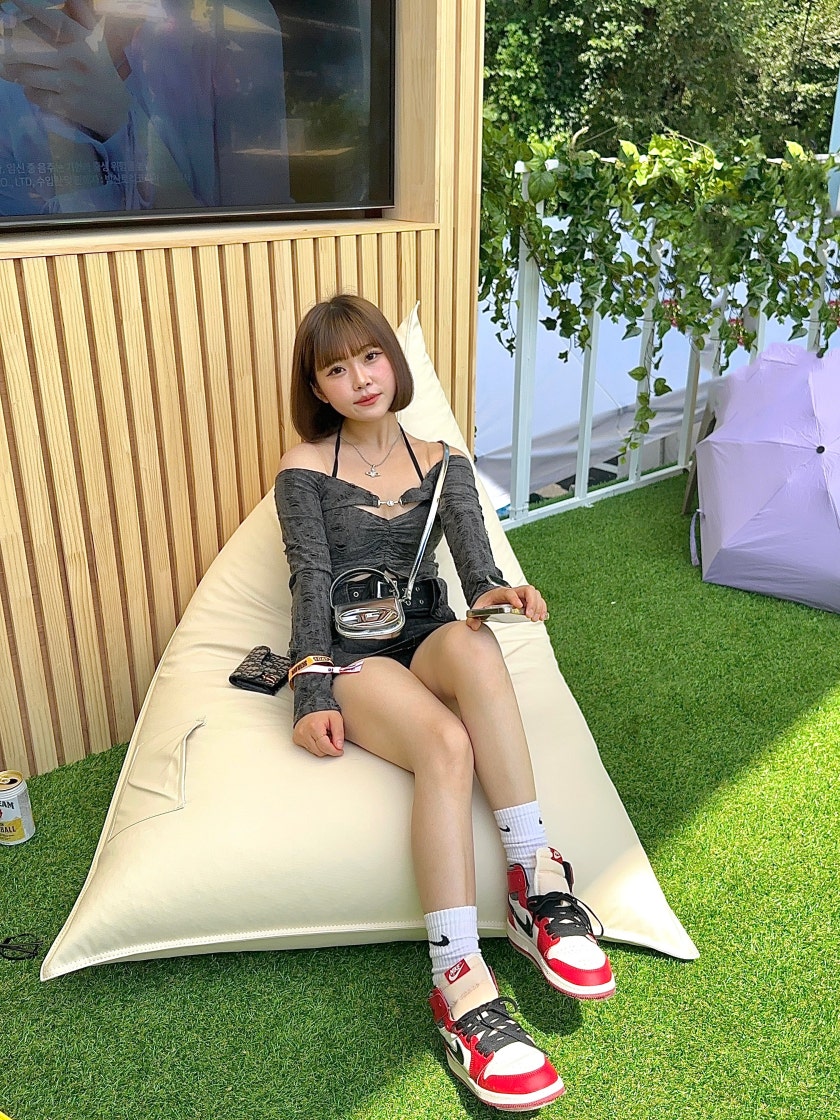 디올 새들 로투스 지갑 블루 photo review