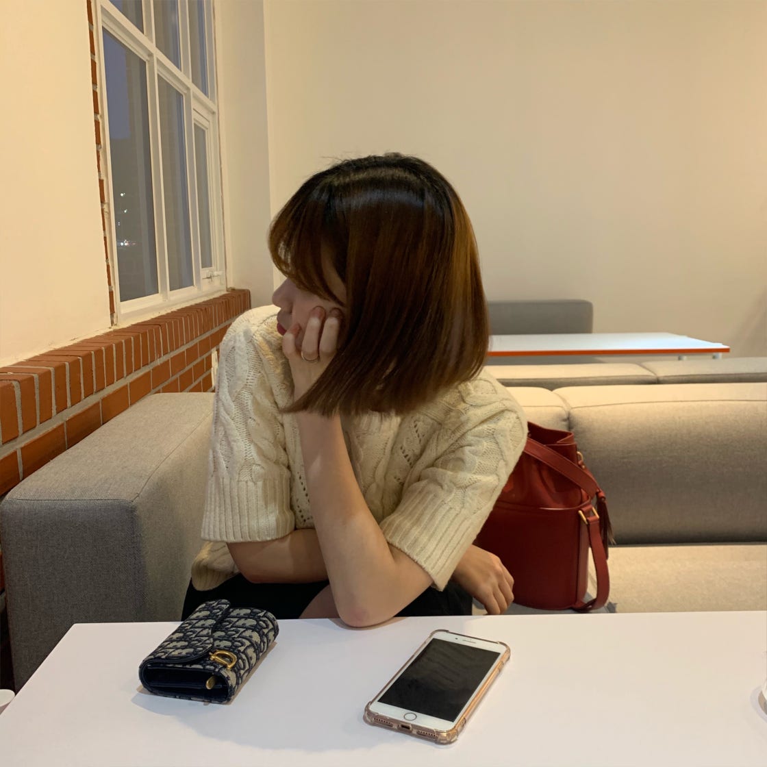 디올 새들 로투스 지갑 블루 photo review