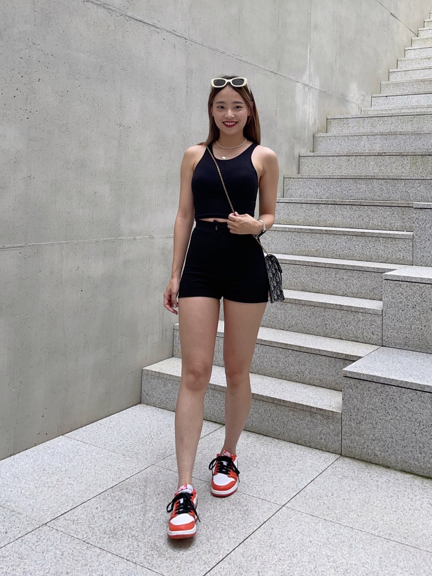 디올 새들 버티컬 파우치 블루 디올 오블리크 자카드 S5641CTZQ-M928 #10*4.5*18cm photo review