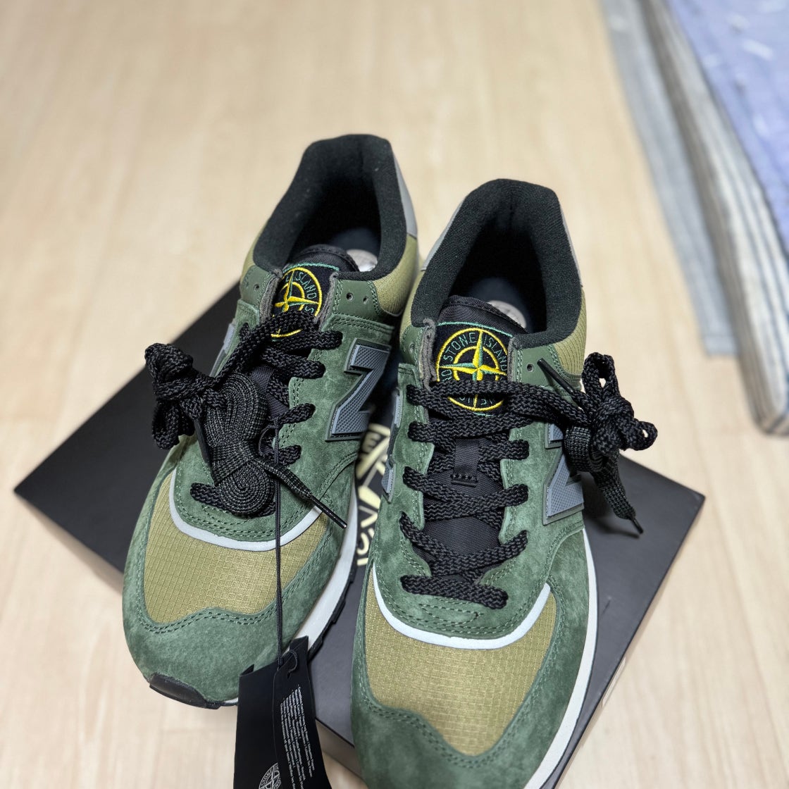 뉴발란스 x 스톤 아일랜드 574 레거시 다크 그린 U574LGIL photo review