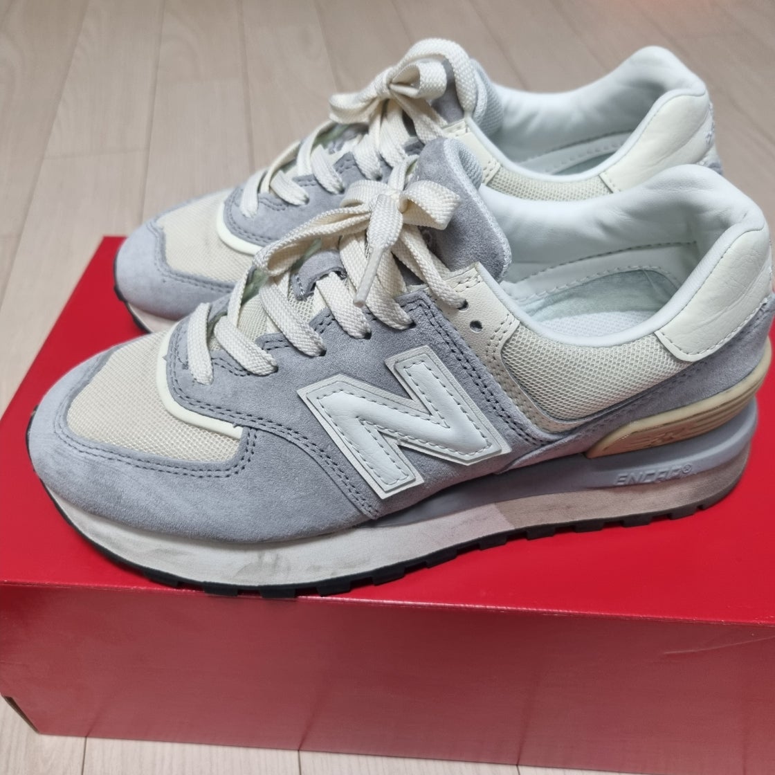 뉴발란스 574 레거시 스니커즈 라이트 그레이 U574LGRG photo review