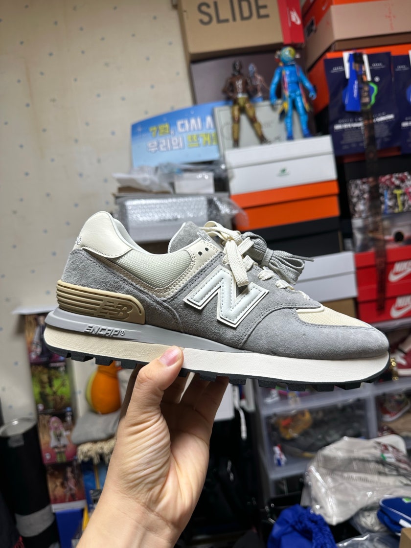뉴발란스 574 레거시 스니커즈 라이트 그레이 U574LGRG photo review