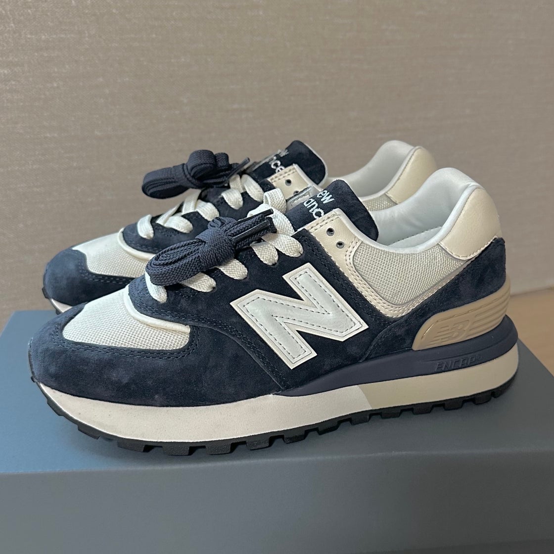 뉴발란스 574 레거시 오우탑 러닝화 네이비화이트 남녀공용 U574LGRN photo review
