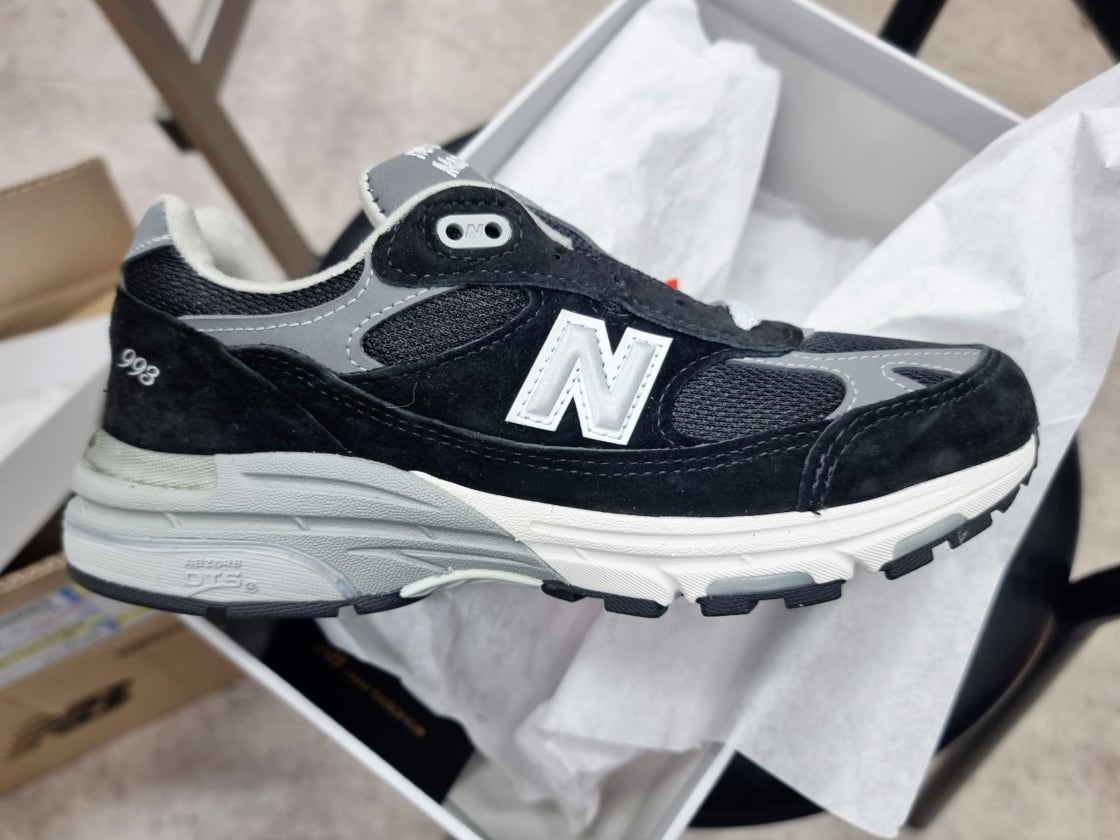 뉴발란스 993 메이드 인 USA 블랙 - D 와이드 WR993BK photo review