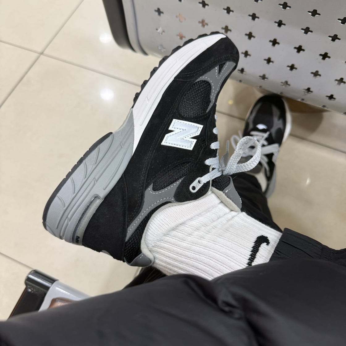 뉴발란스 993 메이드 인 USA 블랙 - D 와이드 WR993BK photo review