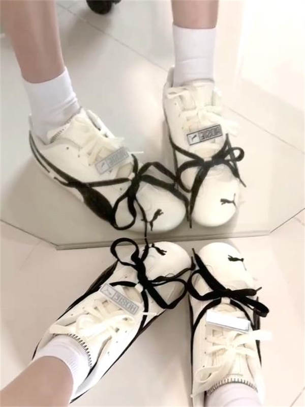 [ROSÉ 박채영 데일리 신발] 푸마 x 로제 스피드캣 LEA 웜 화이트 블랙 404390-01 photo review