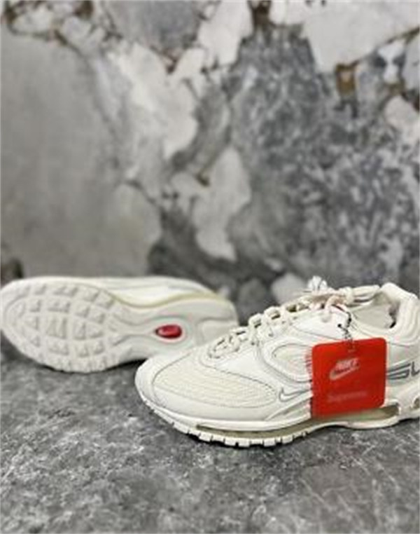 나이키 x 슈프림 에어맥스 98 TL 화이트 DR1033-100 photo review