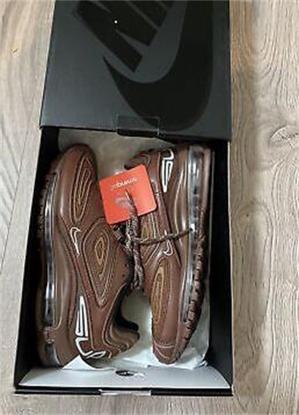 나이키 x 슈프림 에어맥스 98 TL 브라운 DR1033-200 photo review