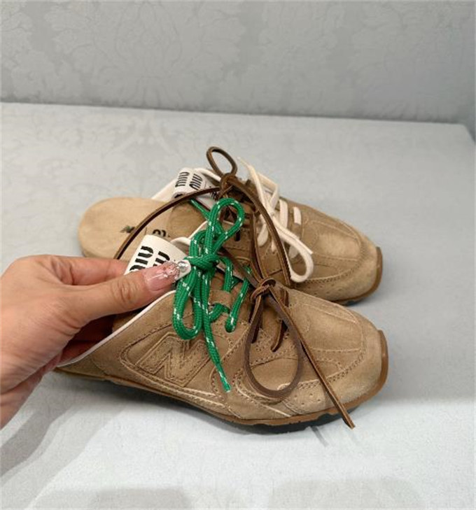 뉴발란스 x 미우 미우 530 SL 스웨이드 뮬 에크루 5E333E-Z5O-F0379 photo review