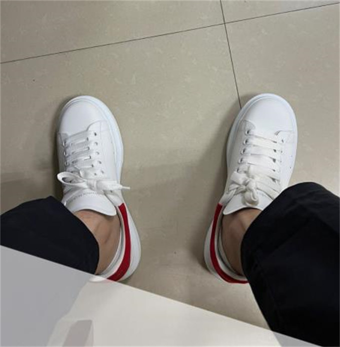알렉산더 맥퀸 오버사이즈드 스니커즈 러스트 레드 553680WHGP79676 photo review