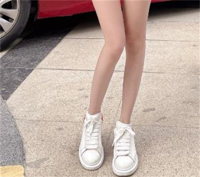 알렉산더 맥퀸 오버사이즈드 스니커즈 러스트 레드 553680WHGP79676 photo review