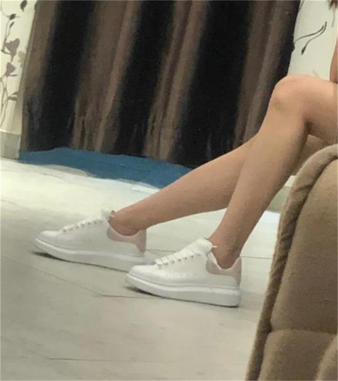 알렉산더 맥퀸 오버사이즈드 스니커즈 파촐리 553770WHGP79182 photo review