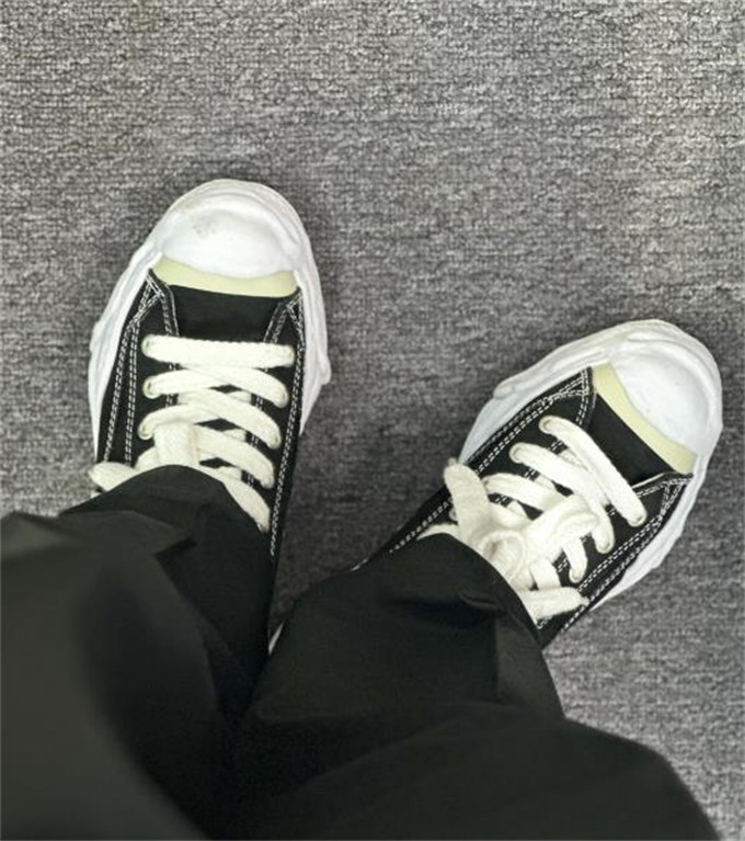 메종 미하라 야스히로 행크 OG 솔 캔버스 로우탑 스니커즈 블랙 A05FW702-BLACK photo review