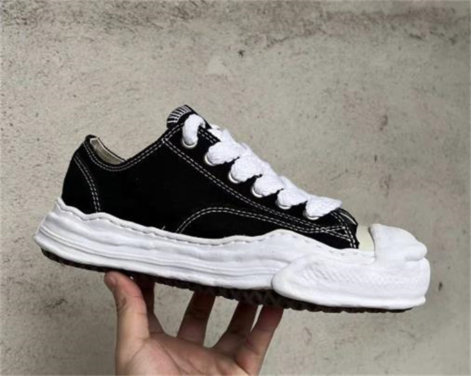 메종 미하라 야스히로 행크 OG 솔 캔버스 로우탑 스니커즈 블랙 A05FW702-BLACK photo review