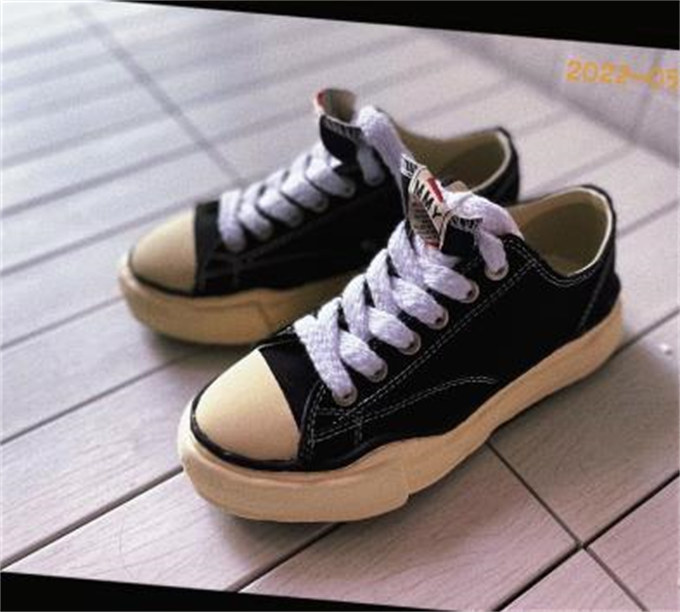 메종 미하라 야스히로 피터슨 VL OG 솔 캔버스 로우탑 스니커즈 블랙 A09FW733-BLACK photo review