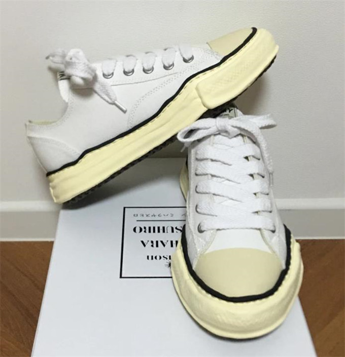 메종 미하라 야스히로 피터슨 VL OG 솔 캔버스 로우탑 스니커즈 화이트 A09FW733-WHITE photo review